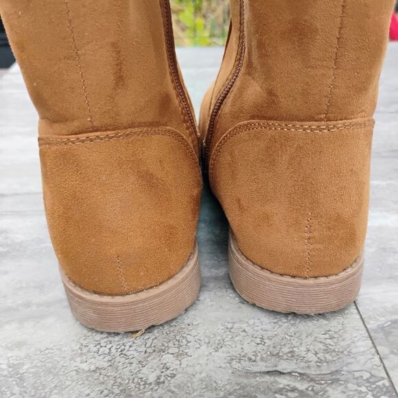 Cat & Jack Girls Size 4 Faux Suede Sherpa Insulated Full Zip Boot - Picture 5 of 13